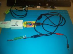 Prosty mini test kabli USB. Prosty mini test kabli USB.