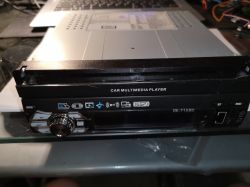 Nie dokonczony adapter - Zostalo mi pare kabli do polaczenia