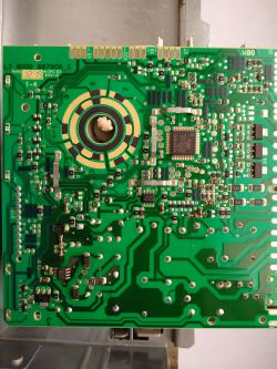 Płyta programatora zmywarki Siemens z widocznymi elementami elektronicznymi.