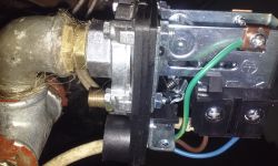 How to Adjust Pressure Switch for Compressor On/Off Control: Step-by-Step Guide & Tips
