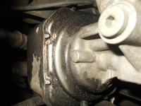 Golf 4 AHF 110 km wyciek płynu chłodniczego pod filtrem oleju.