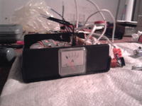 prostownik samochodowy do ładowania akumulatora