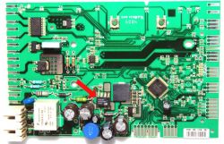 Whirlpool ADG 7556/1 - Lokalizacja sterownika, dostęp i położenie bezpiecznika THS2 10A