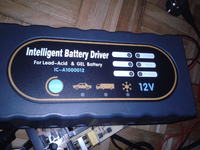 Inteligent Battery Driver 12V - Uszkodzona ładowarka akumulatorów kwasowych/żel Inteligent Battery Driver 12V - Uszkodzona ładowarka akumulatorów kwasowych/żel