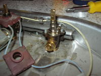 Gdzie kupić lub jak uszczelnić zawory stożkowe do płyty Ardo PA 40 SM B0 XL?