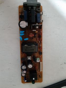 PlayStation 1 SCPH-1002 - jaka cewka w torze zasilania?