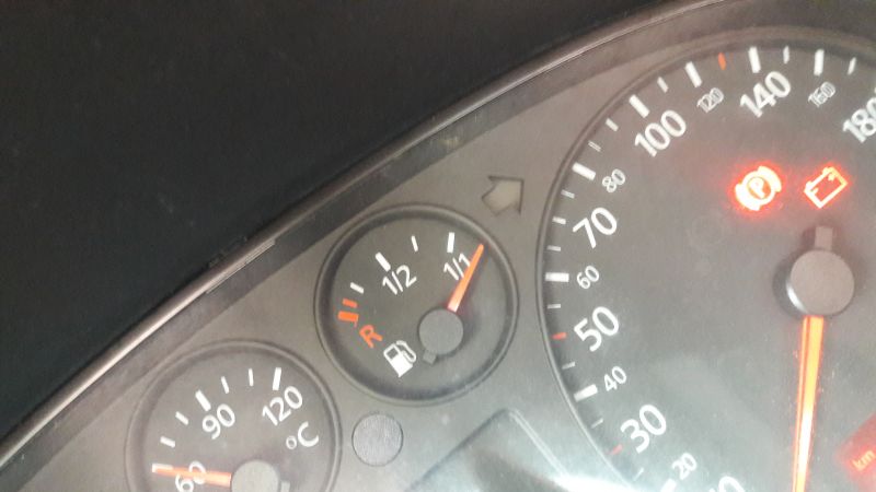 Audi A3 1.9 TDI 2002 Fuel Gauge Issue: Indicator Errors, 46L vs 60L Capacity & Solutions