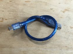 Tani 7-portowy HUB USB 2.0 - test z 7 urządzeniami, teardown, wnętrze Tani 7-portowy HUB USB 2.0 - test z 7 urządzeniami, teardown, wnętrze