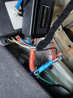 centralny zamek Polo 6n2 - Jak podłączyć domykanie szyb z pilota