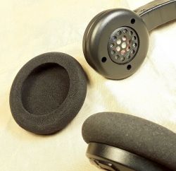 Dodatkowy akumulatorek znacznie wydłuża czas pracy słuchawek bluetooth Dodatkowy akumulatorek znacznie wydłuża czas pracy słuchawek bluetooth