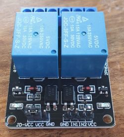 Wemos D1 mini - control of a Majfriend double relay via GND Wemos D1 mini - control of a Majfriend double relay via GND