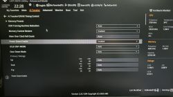 Ekran BIOS z ustawieniami Ai Tweaker i parametrami pamięci RAM