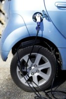 Norwegia ma plan redukcji emisji CO2 - zachęca do samochodów elektrycznych Norwegia ma plan redukcji emisji CO2 - zachęca do samochodów elektrycznych