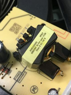 PS4 PRO - Uszkodzony zasilacz, identyfikacja elementu