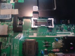 TV Samsung UE43NU7092UXXH - brak obrazu, jest podświetlenie.