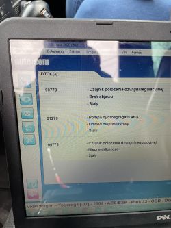 Touareg 2,5tdi 2004 - Problem z ABS, ESP, błędy 01276, 00778, pompa 7L0907379G/C, brak komunikacji