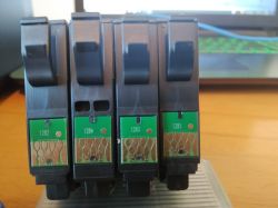 Tusze Epson 1281-4 - Drukarka na zmianę nie widzi różnych tuszy tuszy