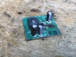 Tuner sat DSB-H370G, wnętrze, darmowe moduły przetwornic ze środka Tuner sat DSB-H370G, wnętrze, darmowe moduły przetwornic ze środka