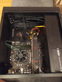 Komputer PC rozłącza internet po jego włączeniu (niepodłączony przewodem)