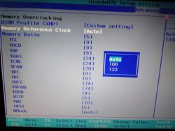 Overclocking pamięci ram w laptopie z odblokowanym Advanced Settings.