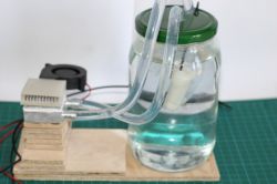 Miniklimatyzator na ogniwie Peltiera Miniklimatyzator na ogniwie Peltiera