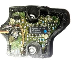 Szukam wyraźnych zdjęć płytki immobilisera vw golf3 1.9 gtd AAZ 0 281 005 004