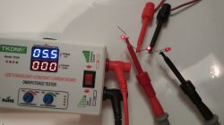 Tester podświetlenia LED, prezentacja Tester podświetlenia LED, prezentacja