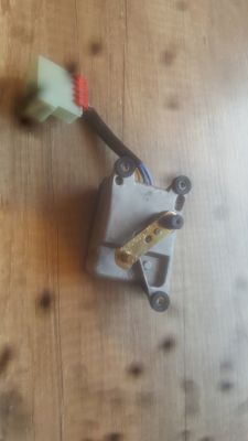 VW Golf IV - Nietypowy Climatronic, nie działa silniczek