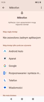 Zrzut ekranu z ustawieniami dostępu do mikrofonu na telefonie.