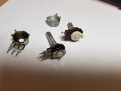 Smar spowalniający do potencjometrów XY-2 z Aliexpress Smar spowalniający do potencjometrów XY-2 z Aliexpress