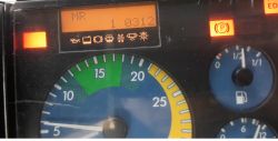 Atego 815L 2000r Anomalia elektryczne. Nie pokazuje aktualnego stanu paliwa . Atego 815L 2000r Anomalia elektryczne. Nie pokazuje aktualnego stanu paliwa .