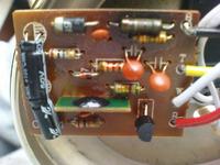 Lampka na dotyk miga, triak bt131, proszę o pomoc