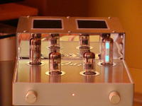 Bufor lampowy 2 x ECC82 + magiczne oczko by JAP Bufor lampowy 2 x ECC82 + magiczne oczko by JAP