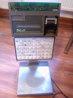 Jak podłączyć i obsługiwać wagę medesa CAT-5/S? Projektowanie etykiet.