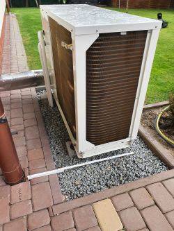 Pompa ciepła Gree Versati Monoblok 10kW - warto kupić?