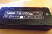 Zasilacz uniwersalny -napięcie bez obciązenia jest wartością mini czy max-malną?