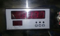 Jak zmienić jednostki na liczniku ładunku z kAh na Ah?