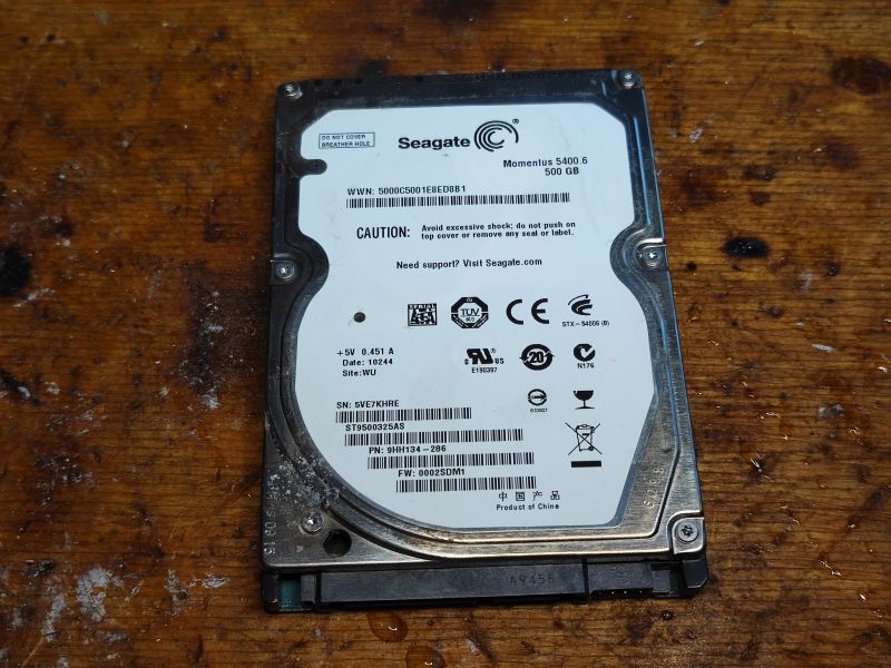 Seagate Momentus 5400.6 500 GB Hard Drive Exterior of Seagate Momentus 5400.6 500 GB hard drive.