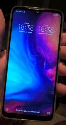 Redmi Note 7 - Wyświetla podwójny czas i datę po wizycie w Niemczech