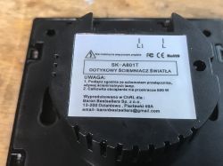 [PIC16F690] Ściemniacz światła natynkowy włącznik SK-A801T 230V (bez WiFi), bez N (wpinany w L)