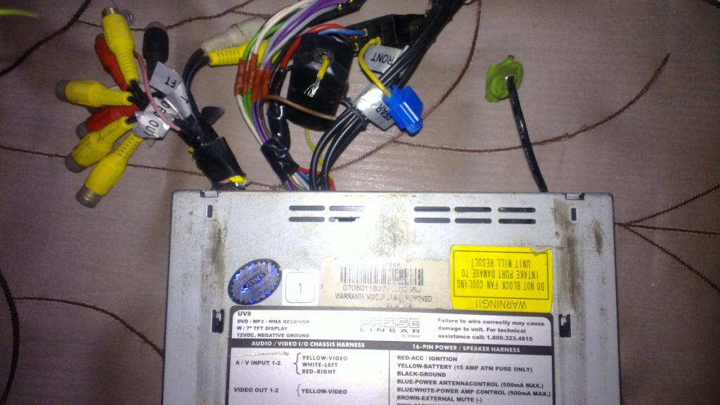 Phase Linear uv8 nie działa na załączonym silniku...