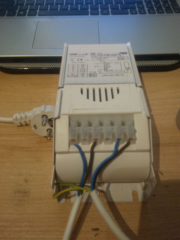 Zasilacz 250w do żarówki - witam nie działa mi żarówka mh250w elektrox wszystk