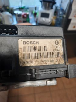 Sterownik ABS VW T4 2,5TDI 0273004211 schemat połączeń