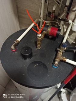 Installation of an electric heater in the Vaillant vih r 150/6 B storage tank