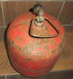 Pompa próżniowa z epoki polodówkowej Pompa próżniowa z epoki polodówkowej
