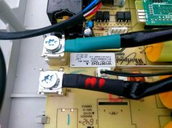 Whirlpool HAH-7000BB-1 AS Induction Hob: No Start, Dark Display After Power Interruptions Whirlpool HAH-7000BB-1 AS Induction Hob: No Start, Dark Display After Power Interruptions