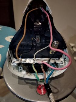Philips GC 4440-Funkcja auto off żelazko włącza się i przechodzi w stan uśpienia