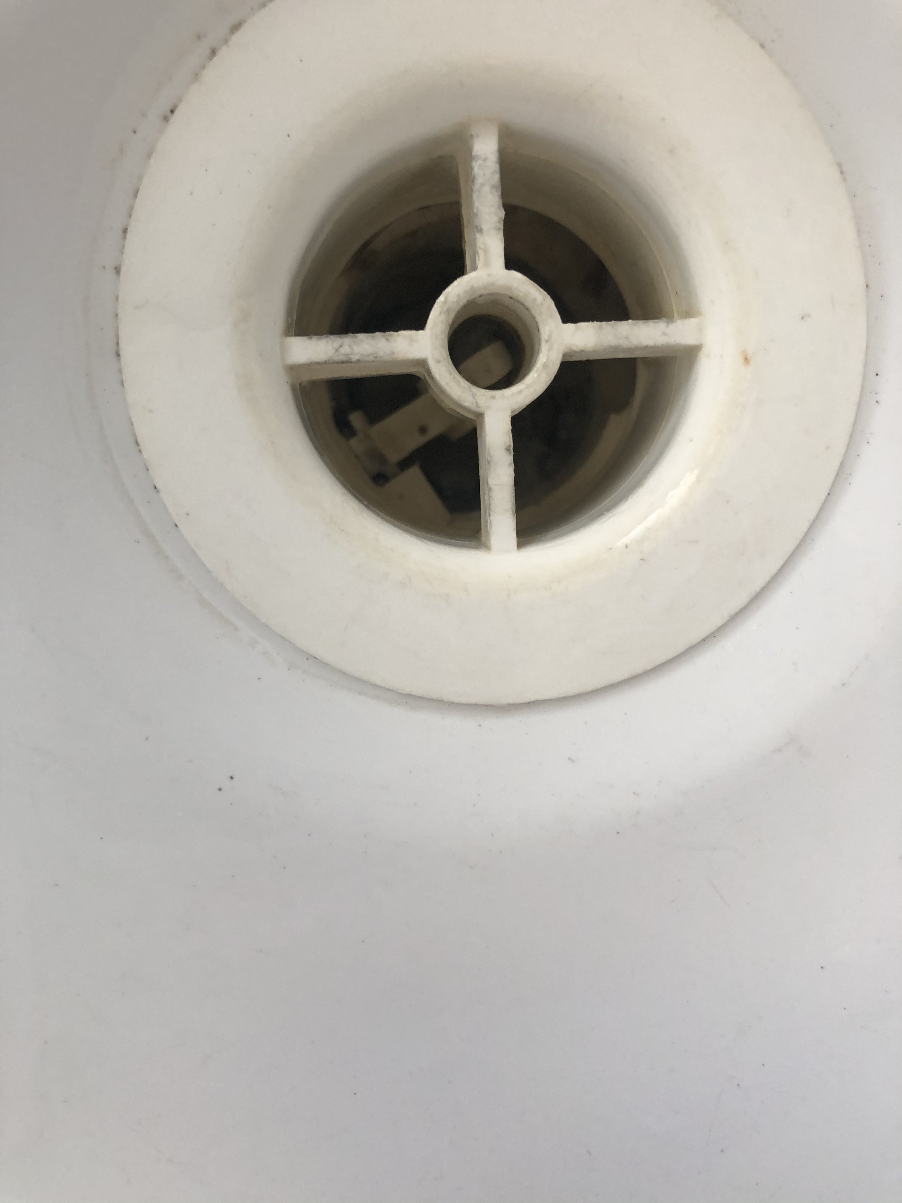 DIY Guide Fixing a Leaky Tub Drain and Seal Female Homeowner Inquiry