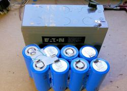 Akumulator 12V LiFePO4 w zamian za kwasowo-ołowiowy.