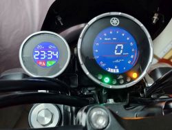 Smartwatch motocyklowy by BSW
